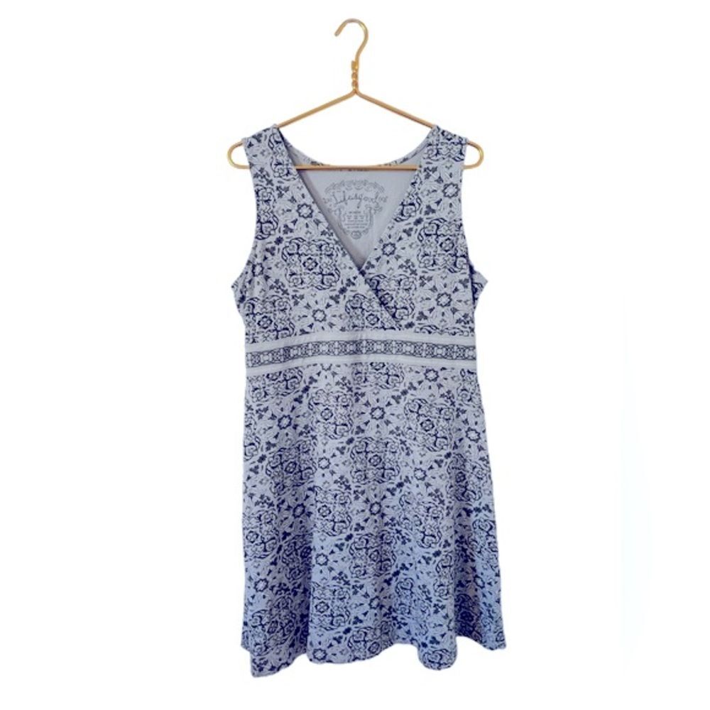 Life is‎ Good Cross Over Sleeveless Printed Dress Gray Size 14